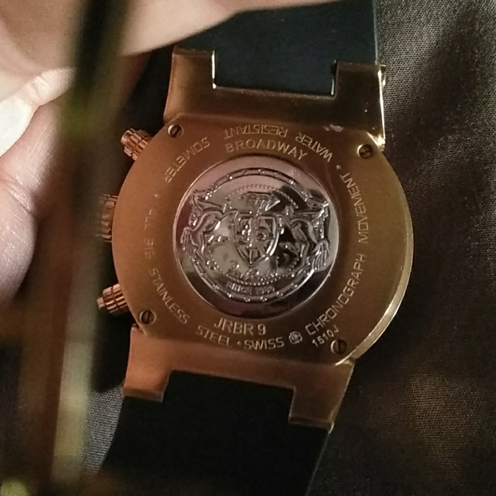 Watch - Picture 3 of 3